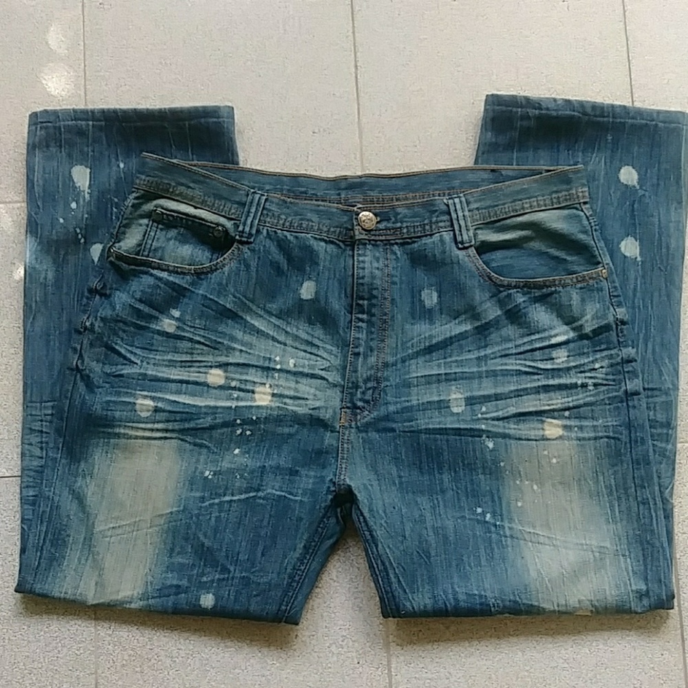 True Rock Med Wash Jean Sz 38 x 30 Final Sale